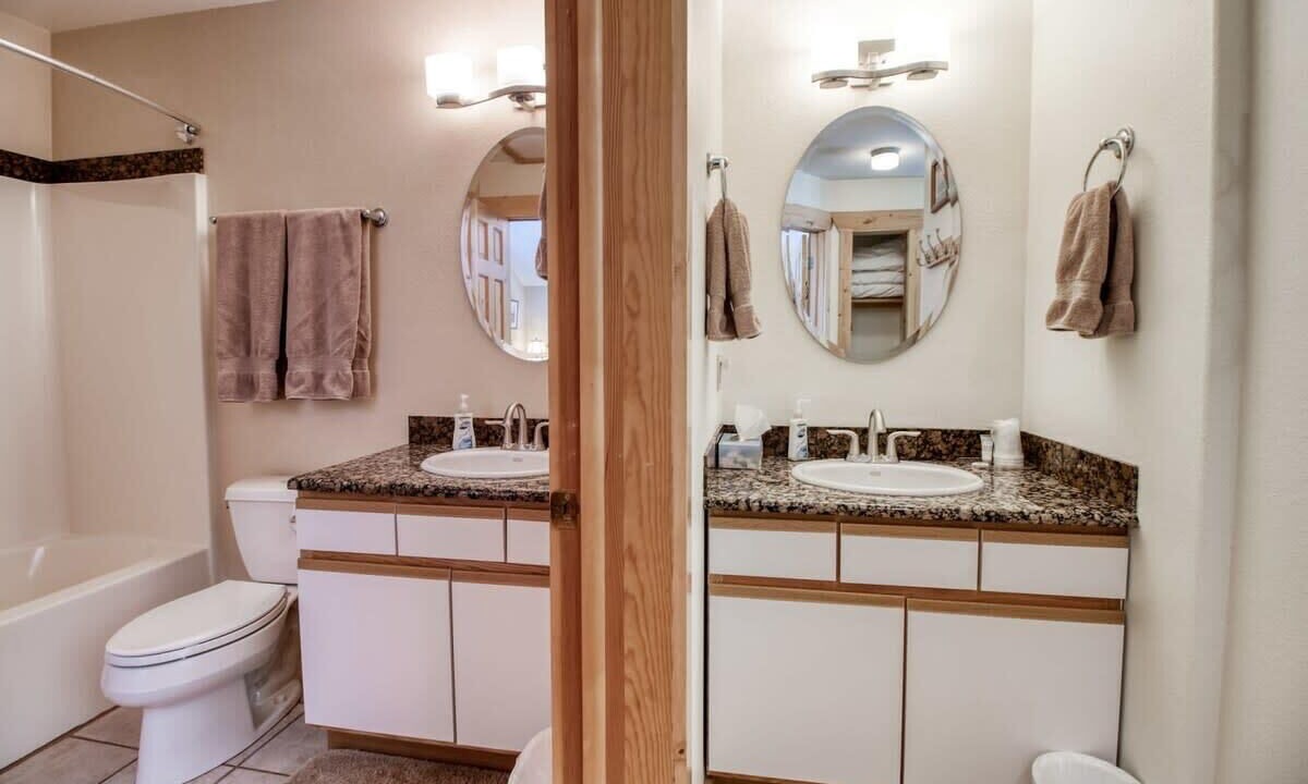 Photo of Bathroom in Leadville