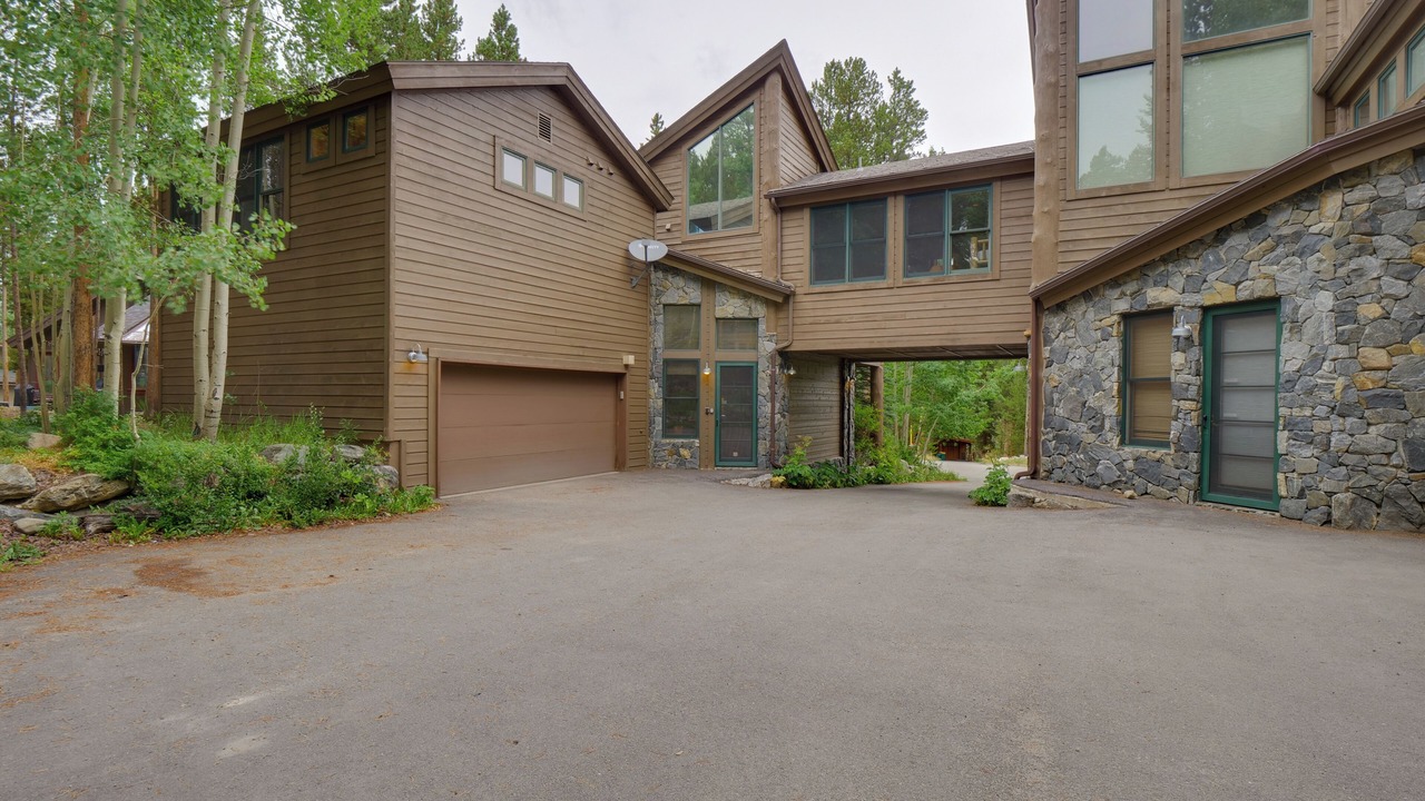 Photo of Outdoor in Warrior's Mark West