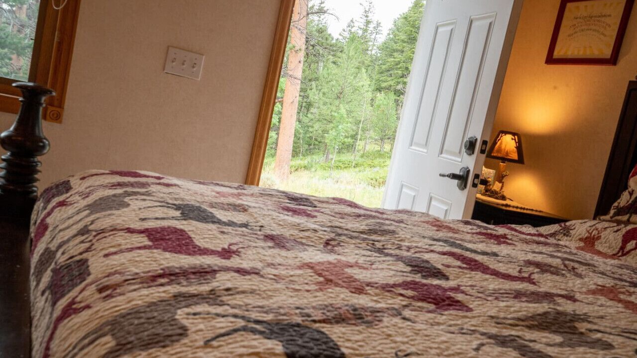 Photo of Bedroom in Crystal Lake