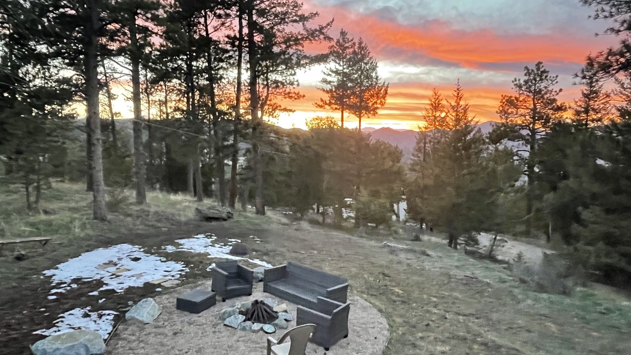 Photo of Others in Golden