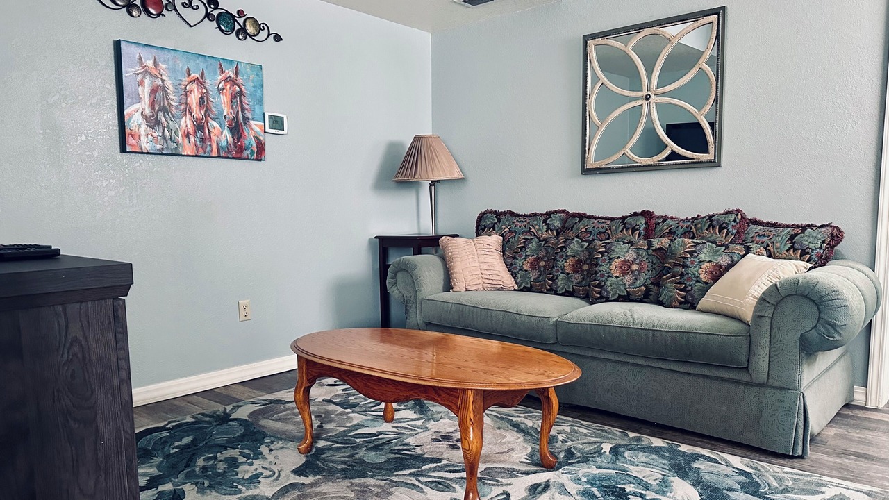 Photo of Livingroom in Platteville