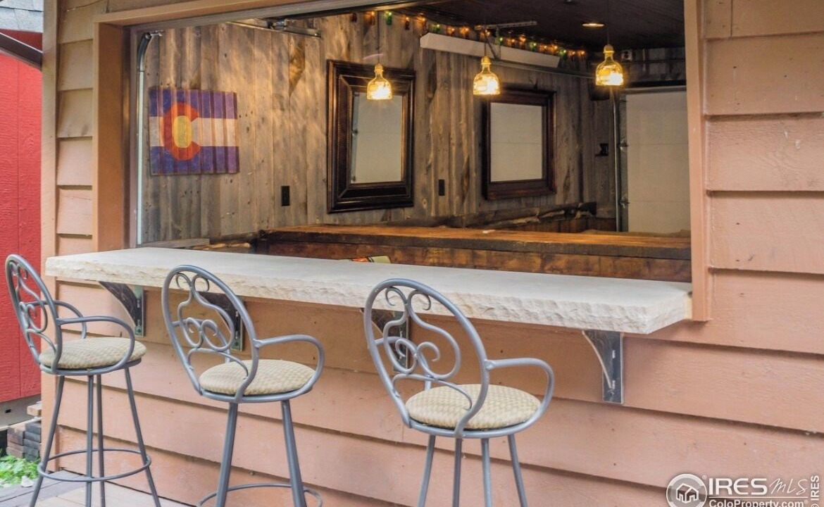 Photo of Outdoor in Drake