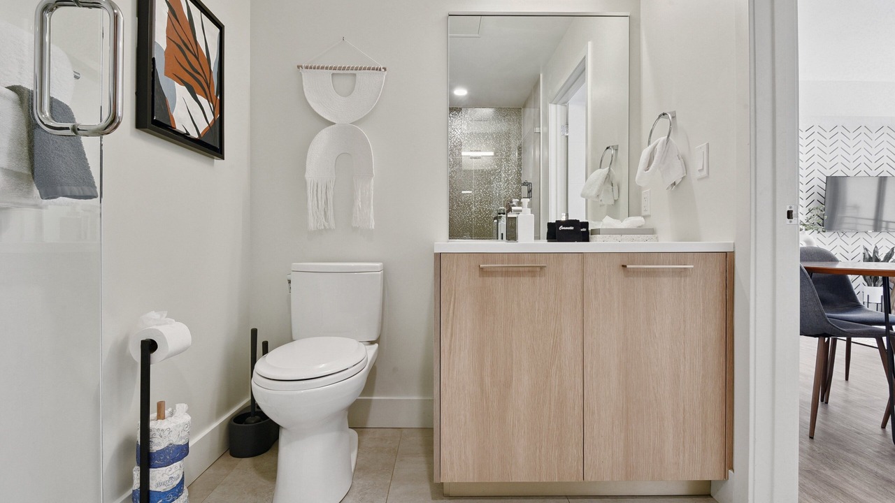 Photo of Bathroom in Jefferson Park