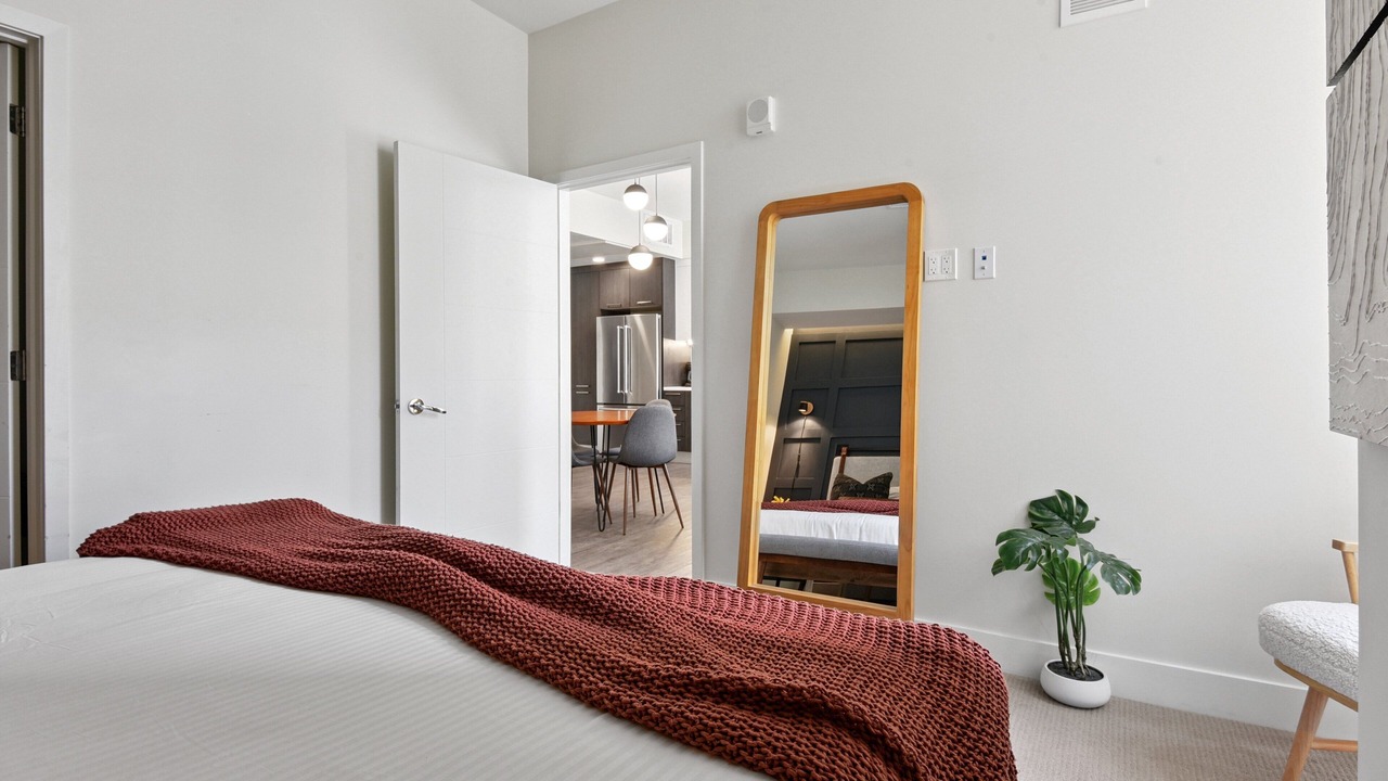 Photo of Bedroom in Jefferson Park