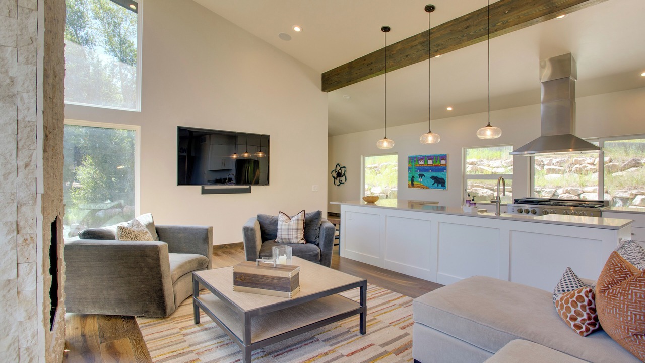 Photo of Livingroom in Eagle-Vail