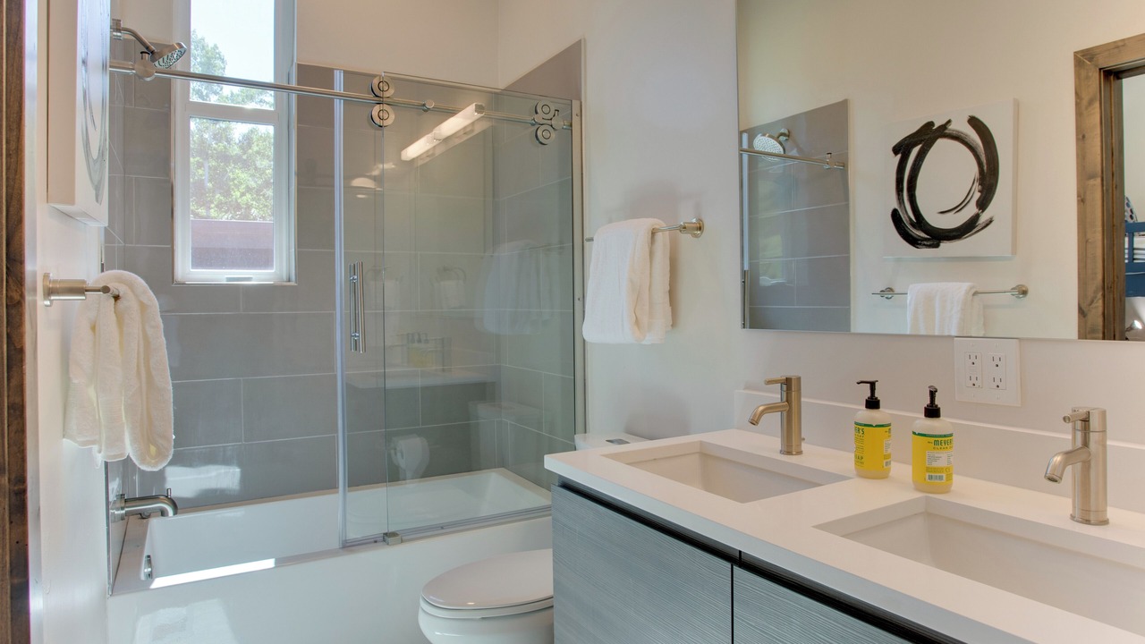 Photo of Bathroom in Eagle-Vail