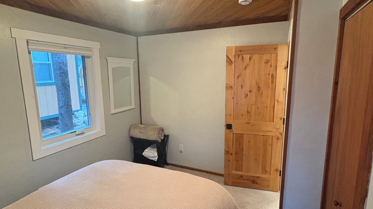 Photo of Bedroom in Saint Mary's