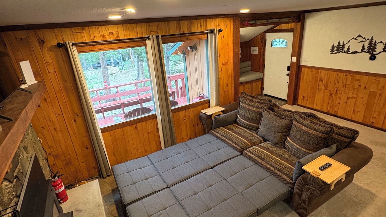 Photo of Livingroom in Saint Mary's