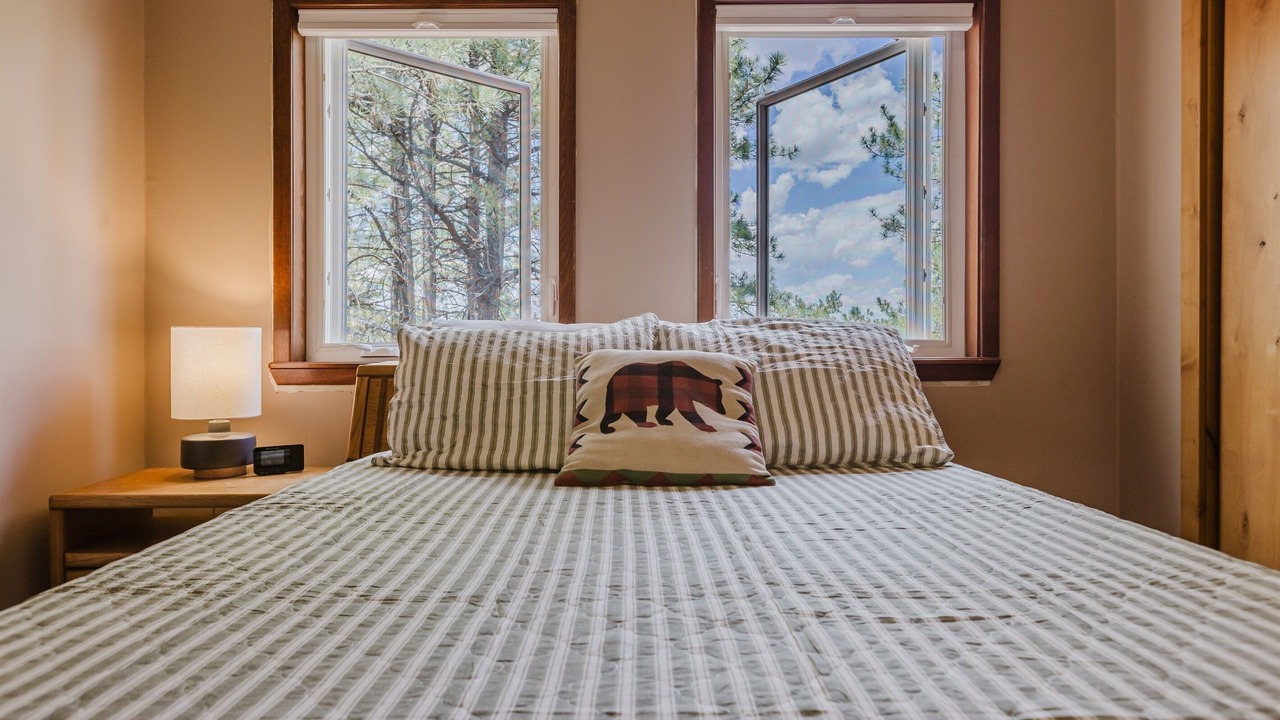 Photo of Bedroom in Twin Creek Village