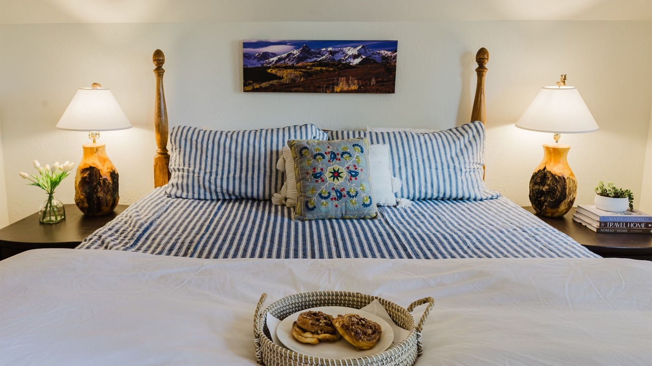 Photo of Bedroom in Twin Creek Village