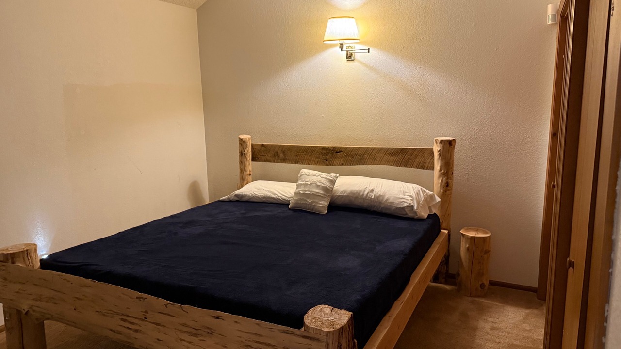 Photo of Bedroom in Woodland Park