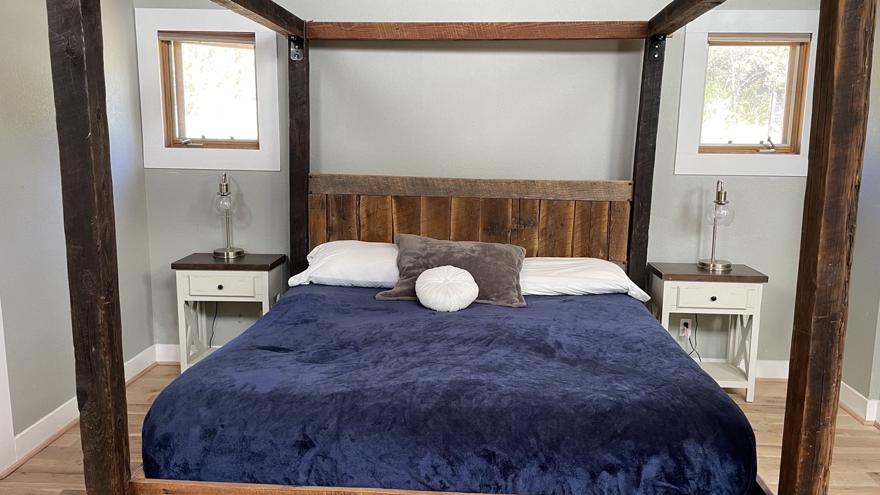 Photo of Bedroom in Woodland Park