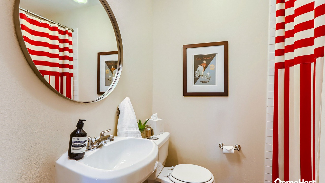 Photo of Bathroom in Old North Boulder