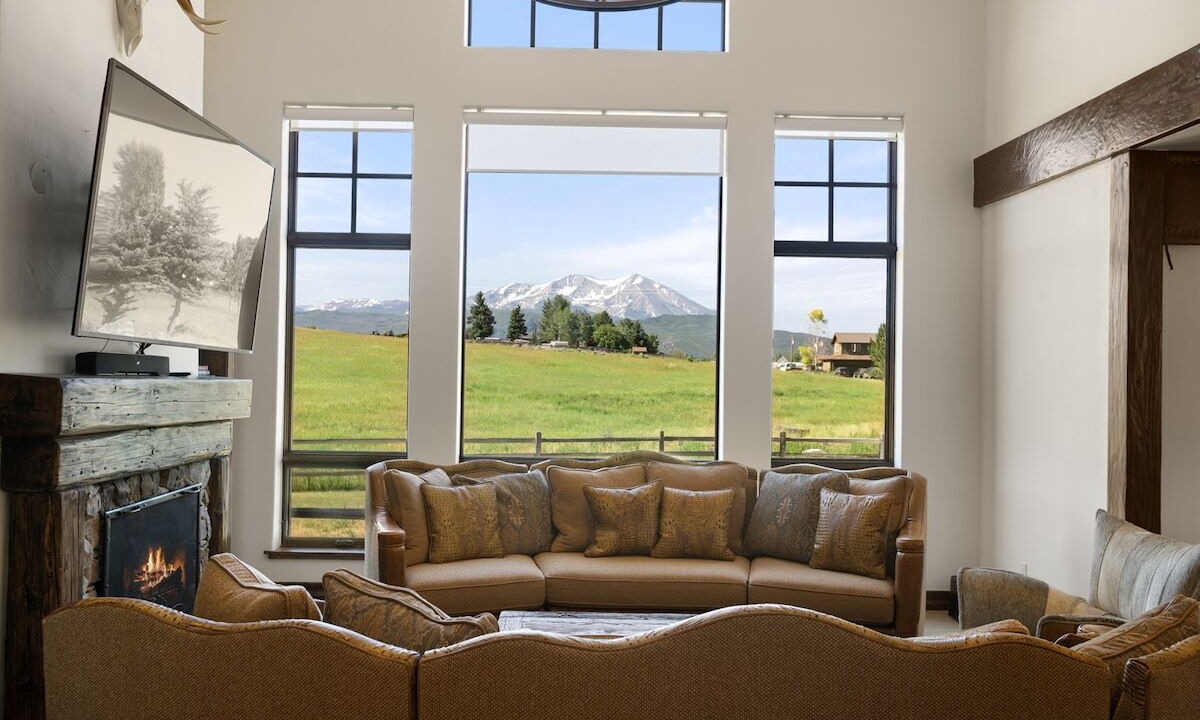 Photo of Livingroom in Carbondale