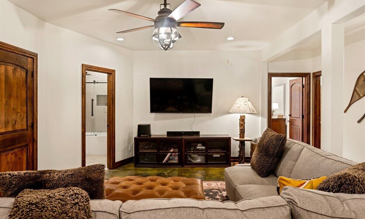 Photo of Bedroom in Carbondale