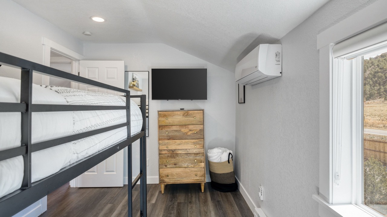 Photo of Bedroom in Salida