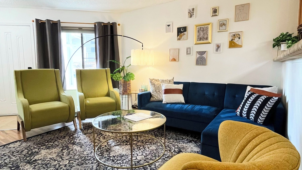 Photo of Livingroom in Foothills
