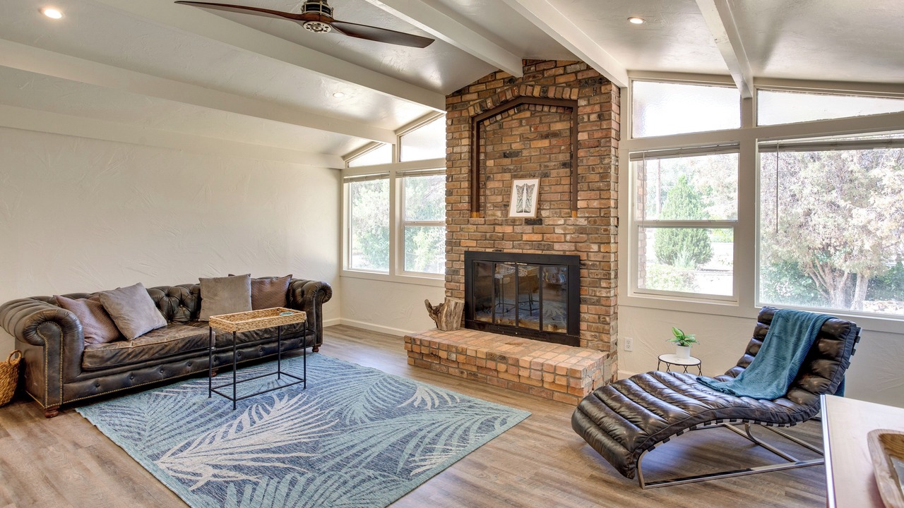 Photo of Livingroom in Pear Park