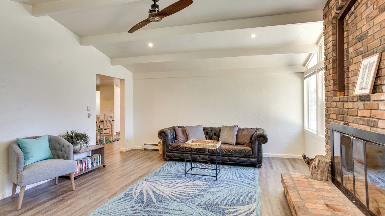 Photo of Livingroom in Pear Park