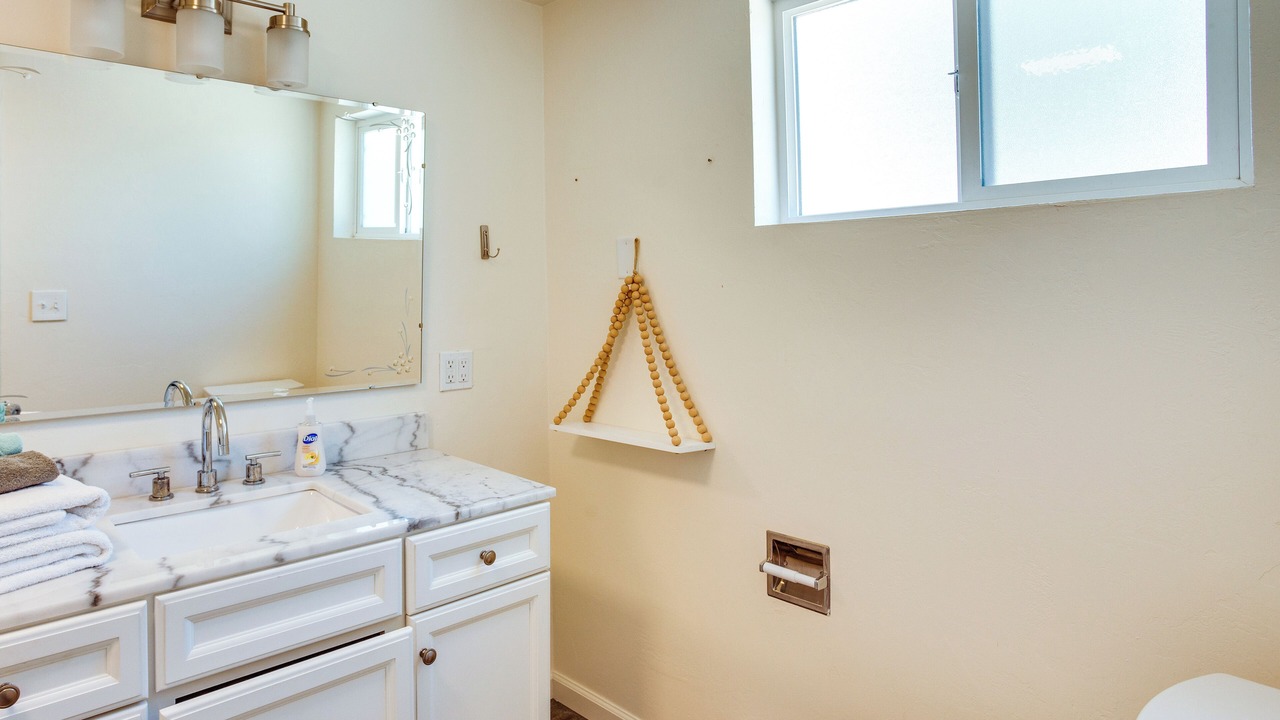 Photo of Bathroom in Pear Park