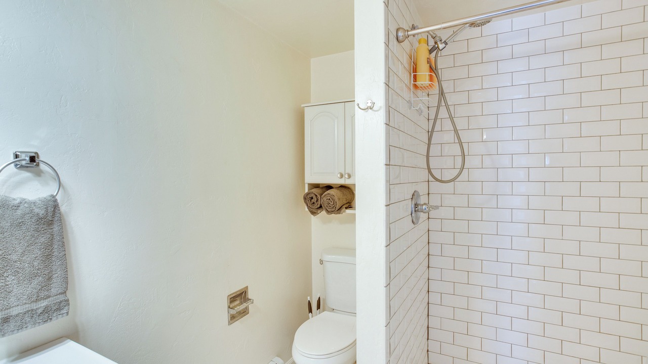 Photo of Bathroom in Pear Park