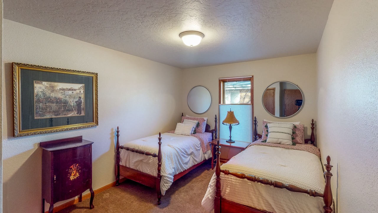 Photo of Bedroom in Greeley