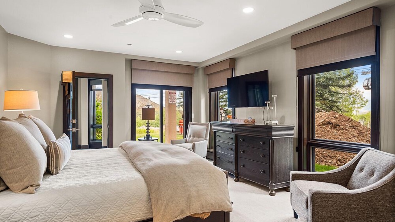Photo of Bedroom in Snowmass Village