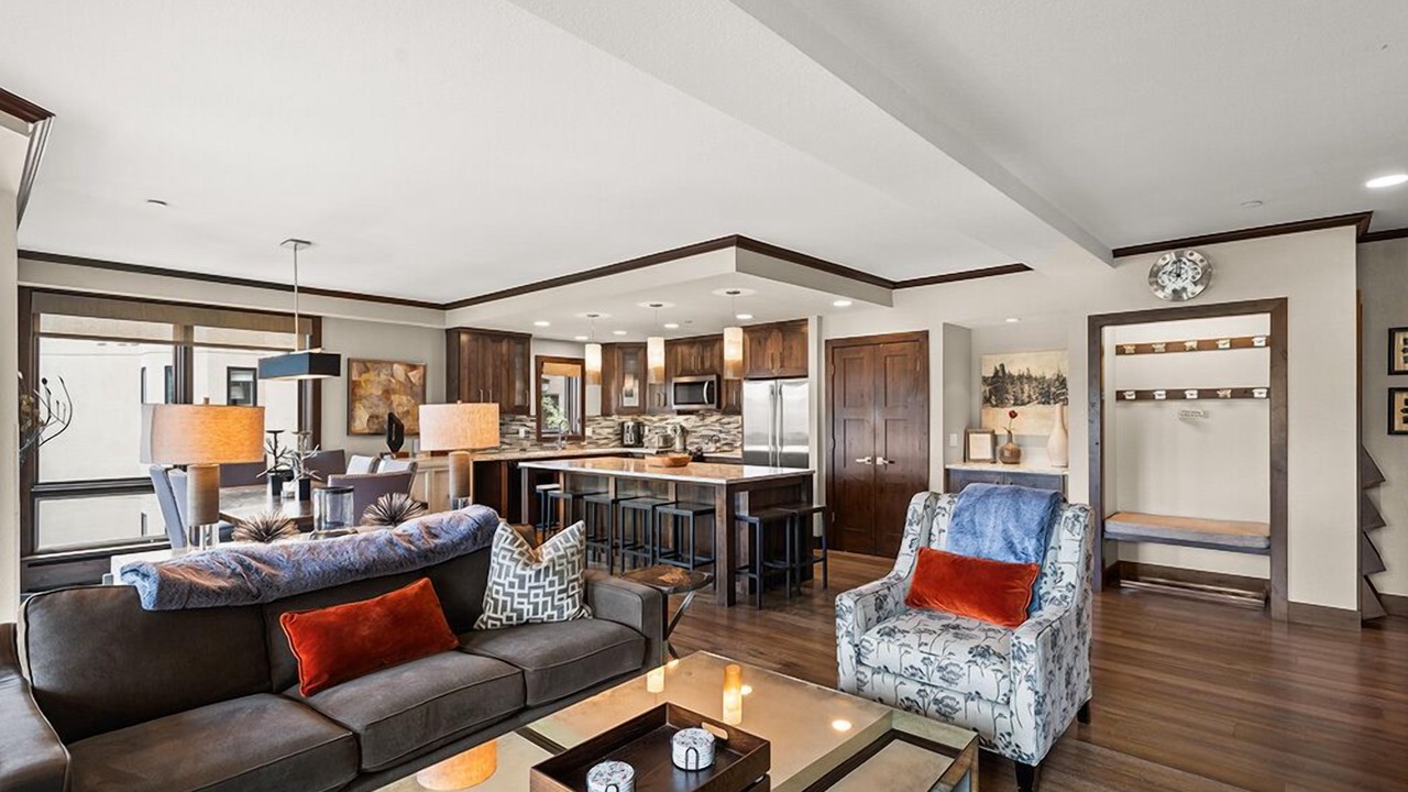 Photo of Livingroom in Snowmass Village
