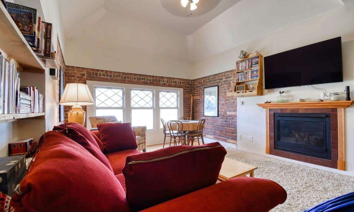 Photo of Livingroom in Leadville