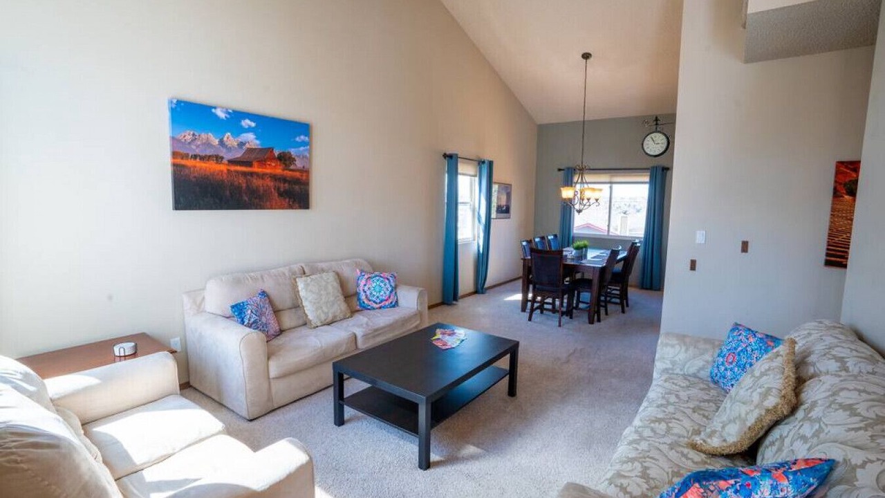 Photo of Livingroom in Northeast Colorado Springs