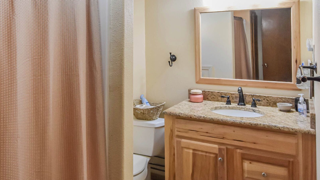 Photo of Bathroom in Cascade-Chipita Park