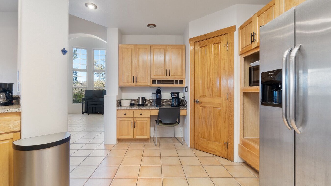 Photo of Kitchen in Skyway