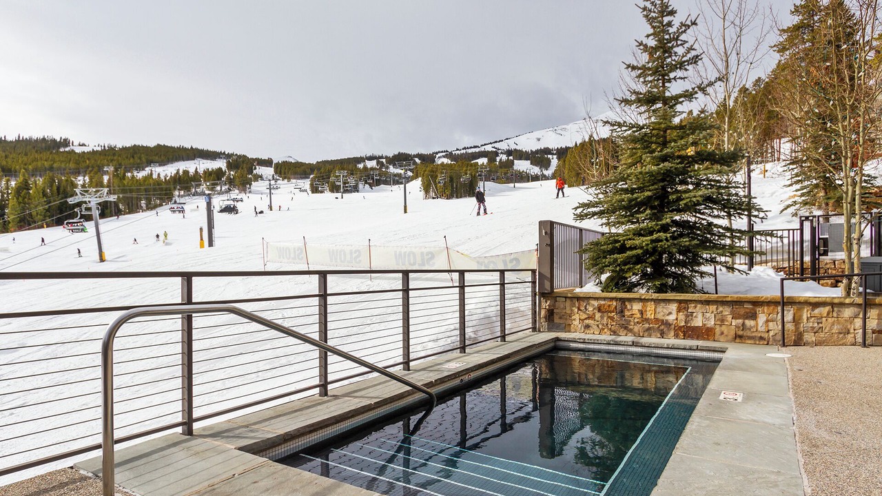 Photo of Outdoor in Boulder Ridge