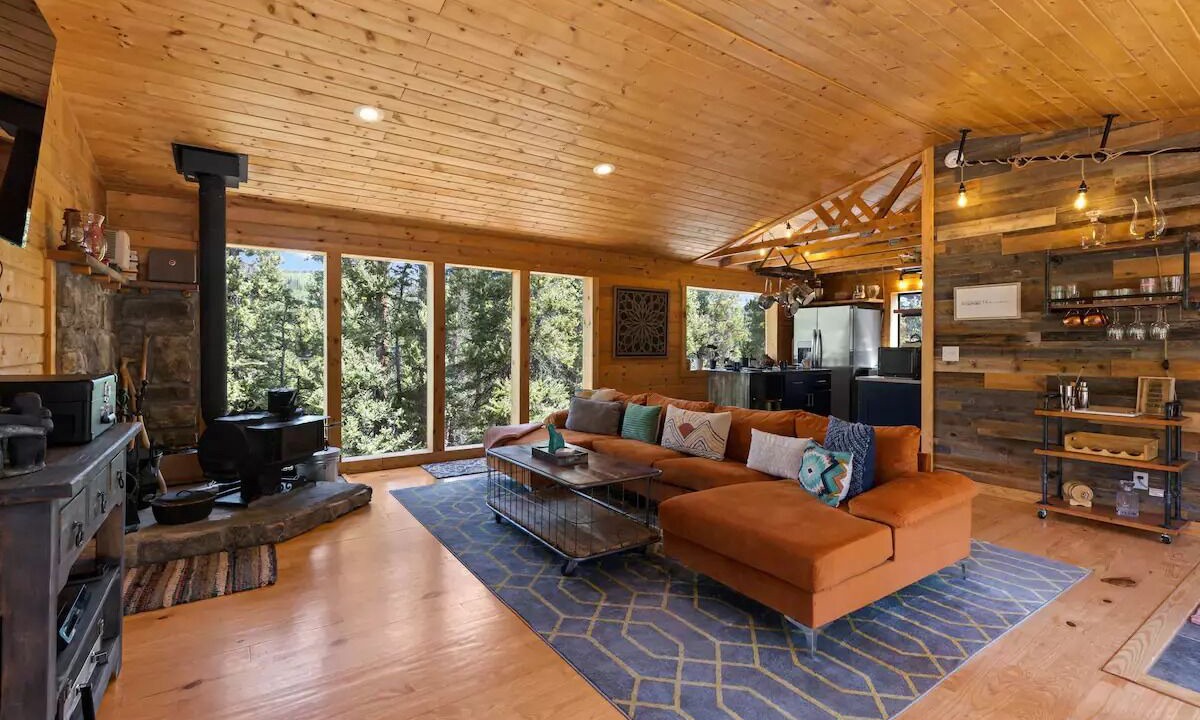 Photo of Livingroom in Alma