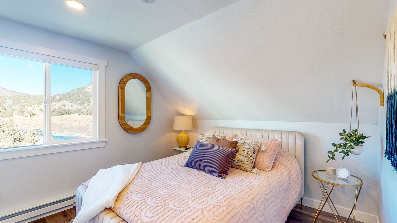 Photo of Bedroom in Salida