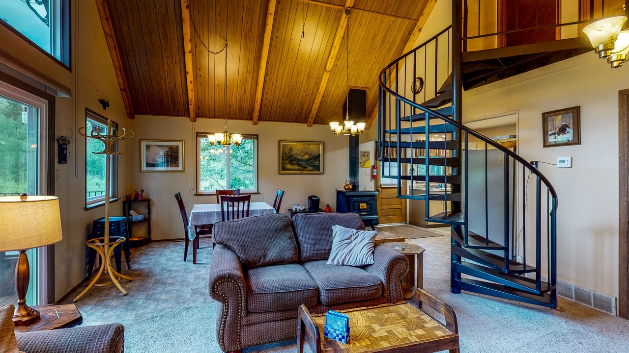 Photo of Livingroom in Bailey
