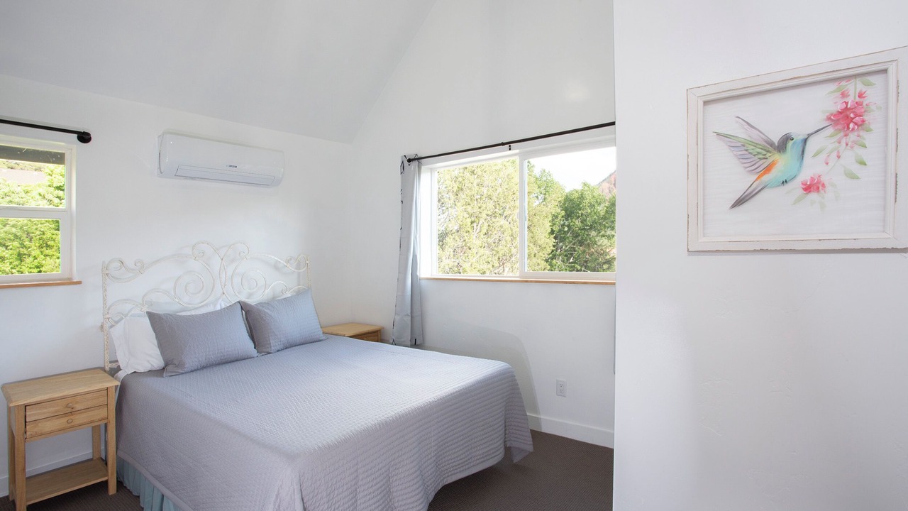 Photo of Bedroom in Glenwood Springs