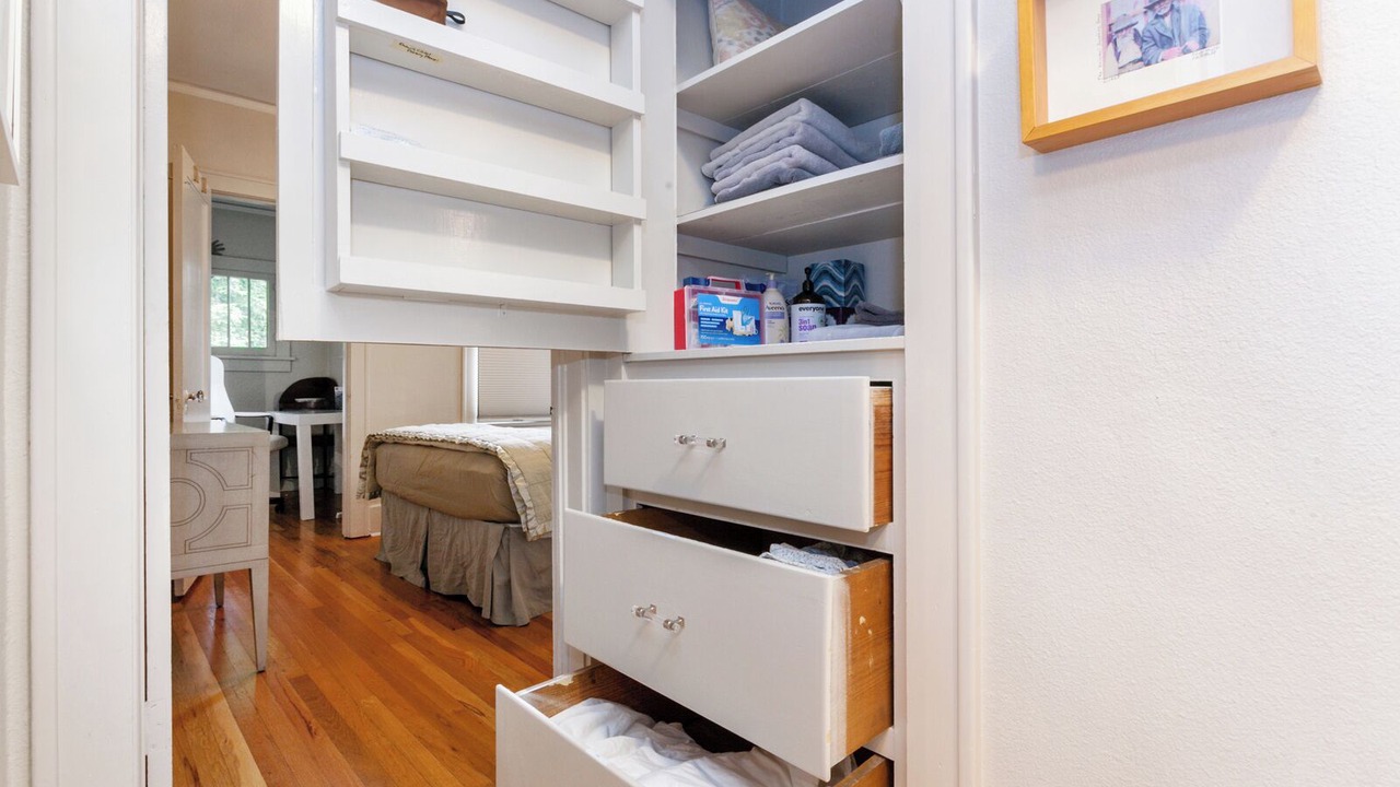 Photo of Bedroom in Congress Park