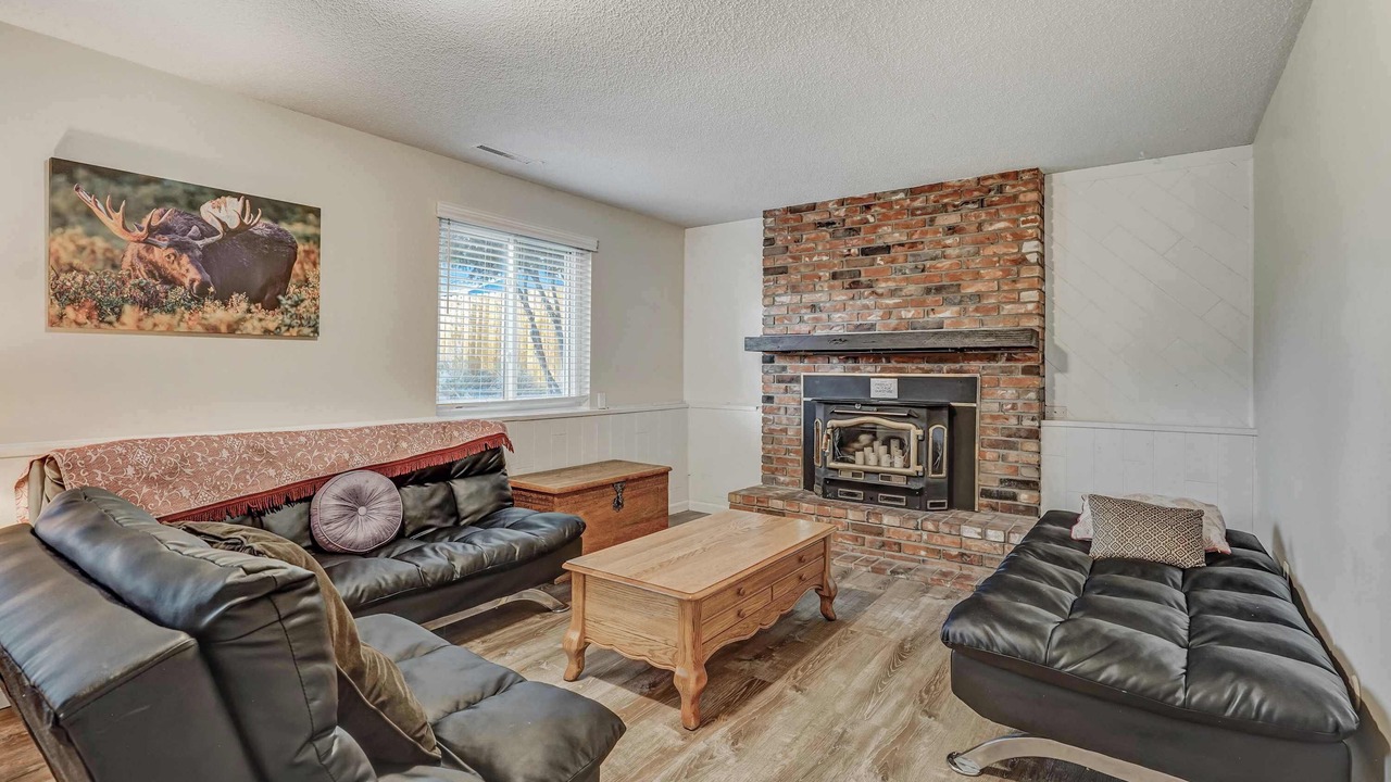 Photo of Livingroom in West Colorado Springs