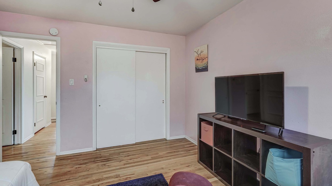 Photo of Livingroom in West Colorado Springs