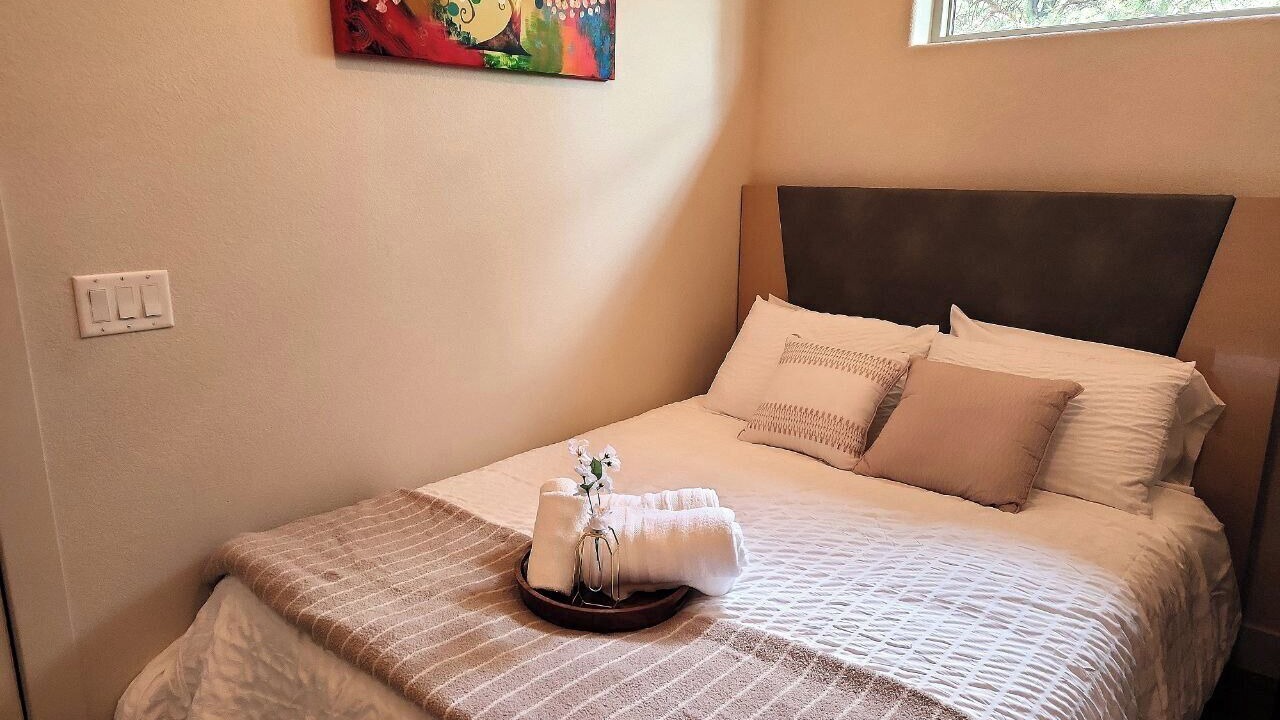 Photo of Bedroom in Divide