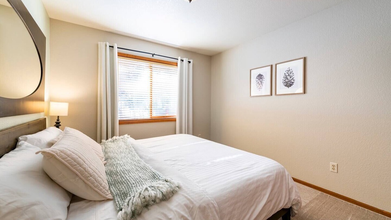 Photo of Bedroom in Black Hawk