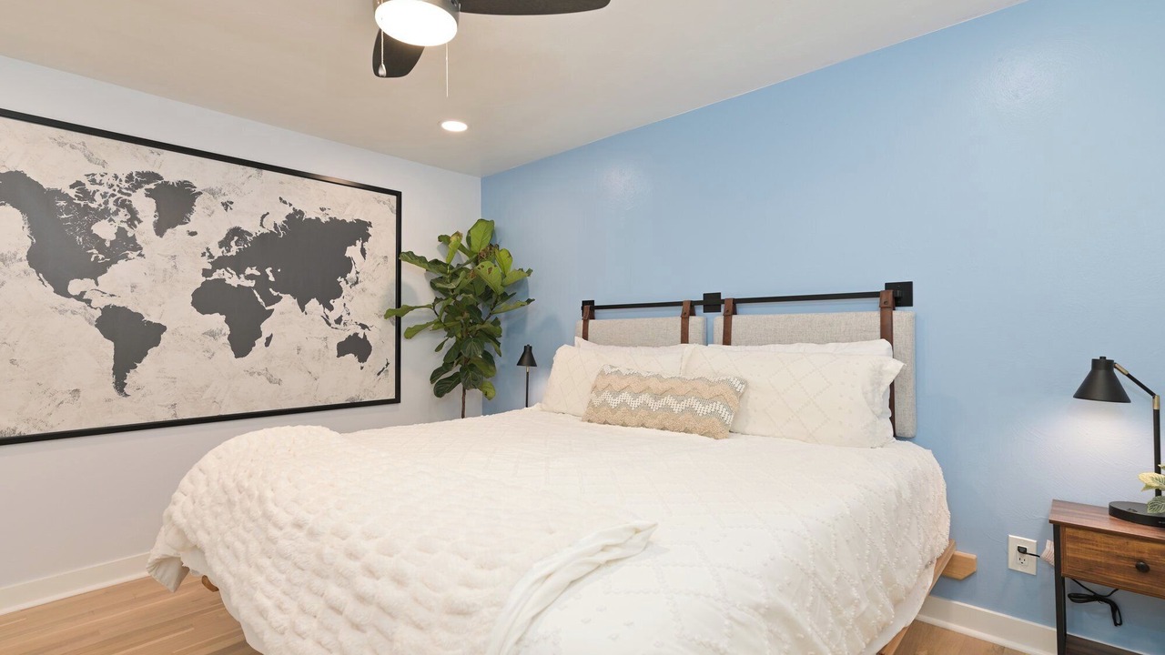 Photo of Bedroom in Delmar Parkway