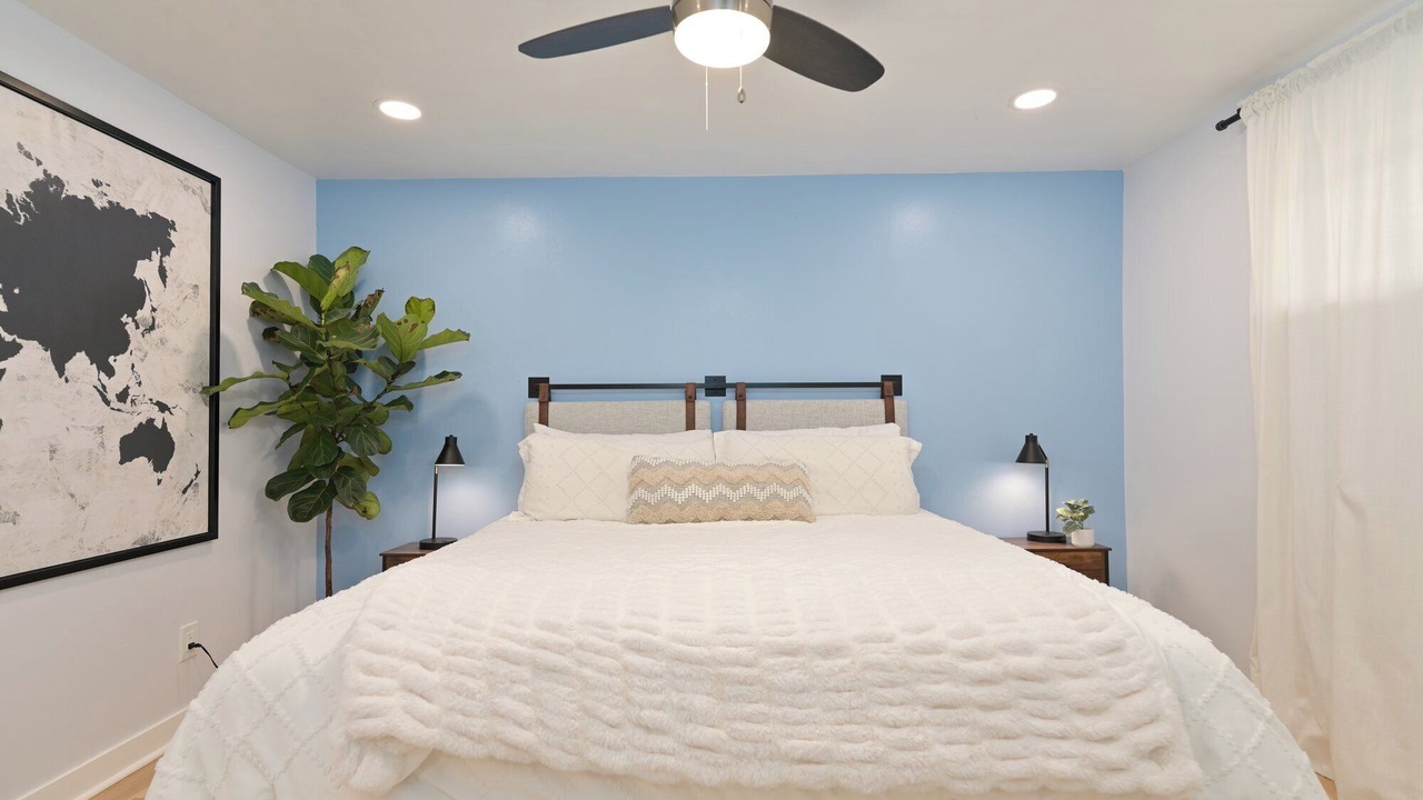 Photo of Bedroom in Delmar Parkway