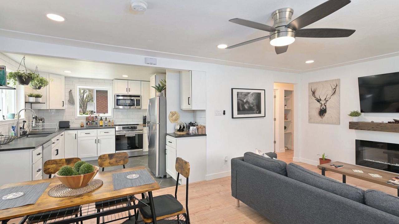 Photo of Kitchen in Delmar Parkway