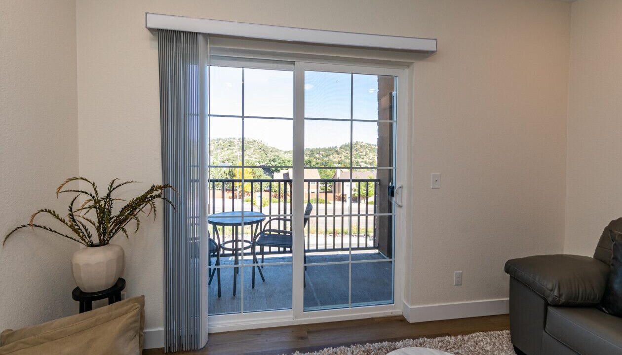 Photo of Livingroom in Mountain Shadows