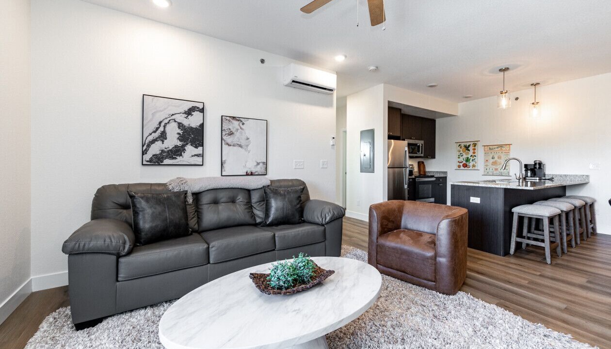 Photo of Livingroom in Mountain Shadows