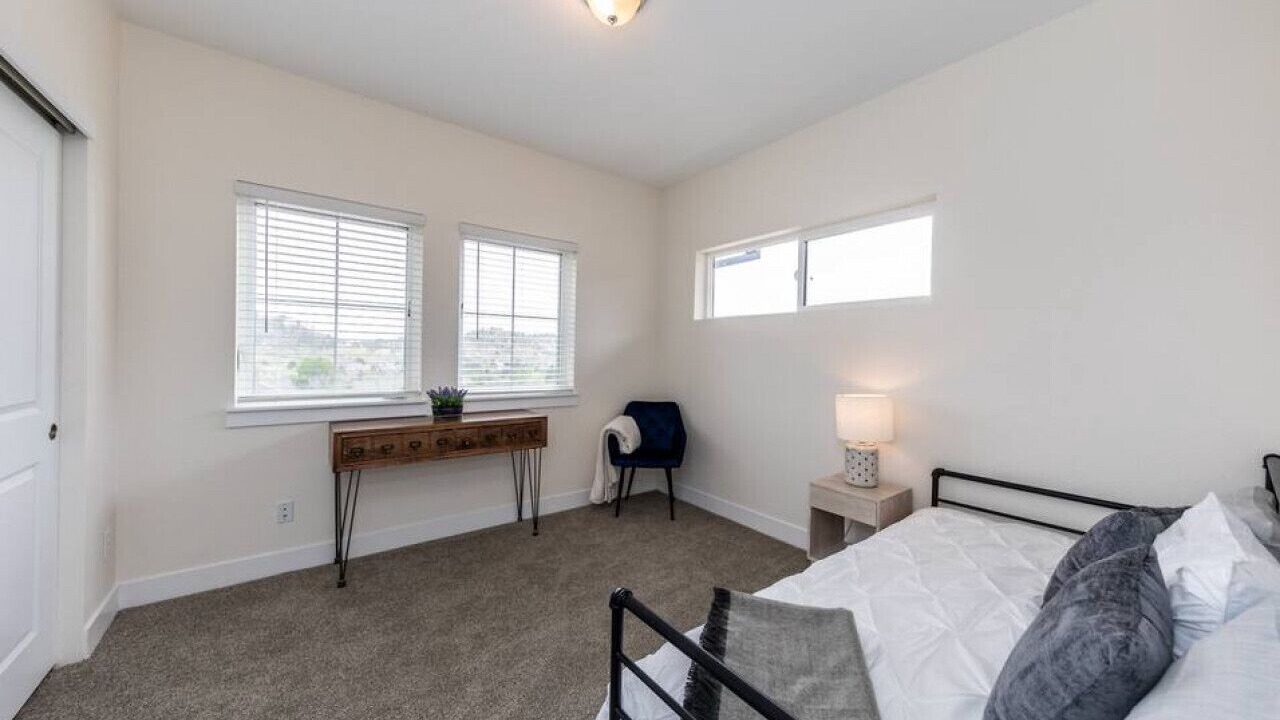 Photo of Bedroom in Mountain Shadows