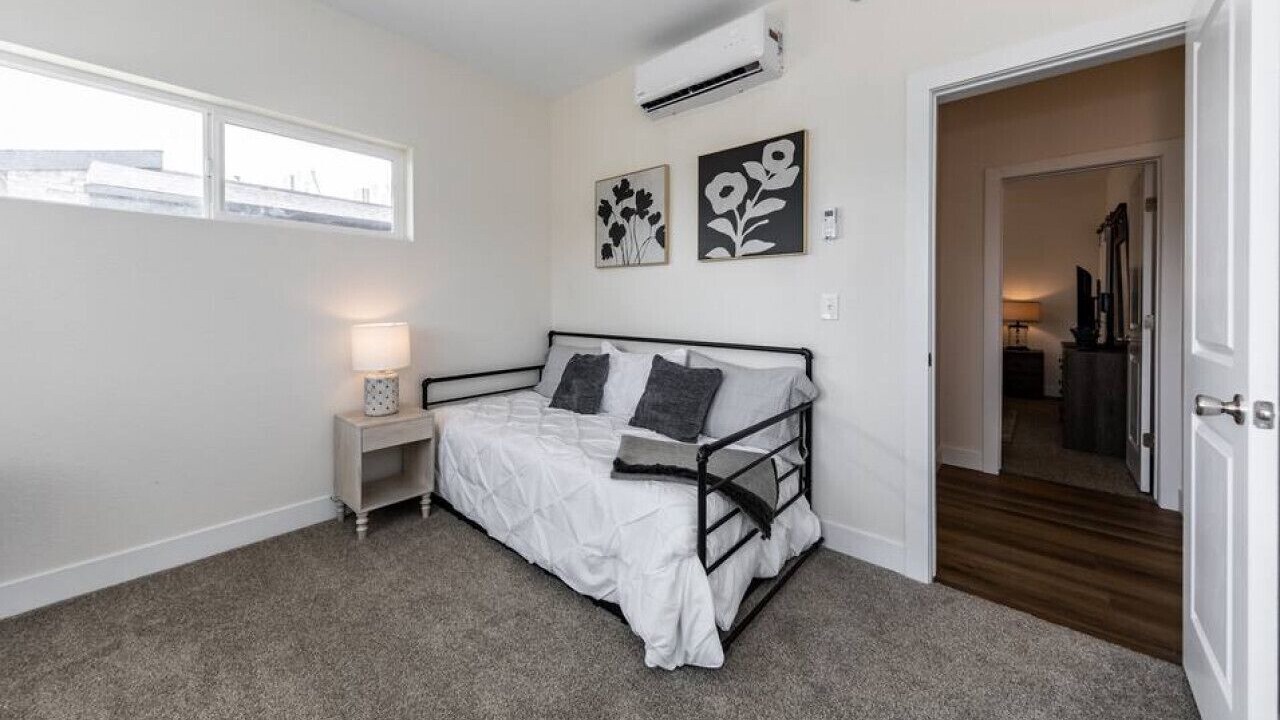Photo of Bedroom in Mountain Shadows