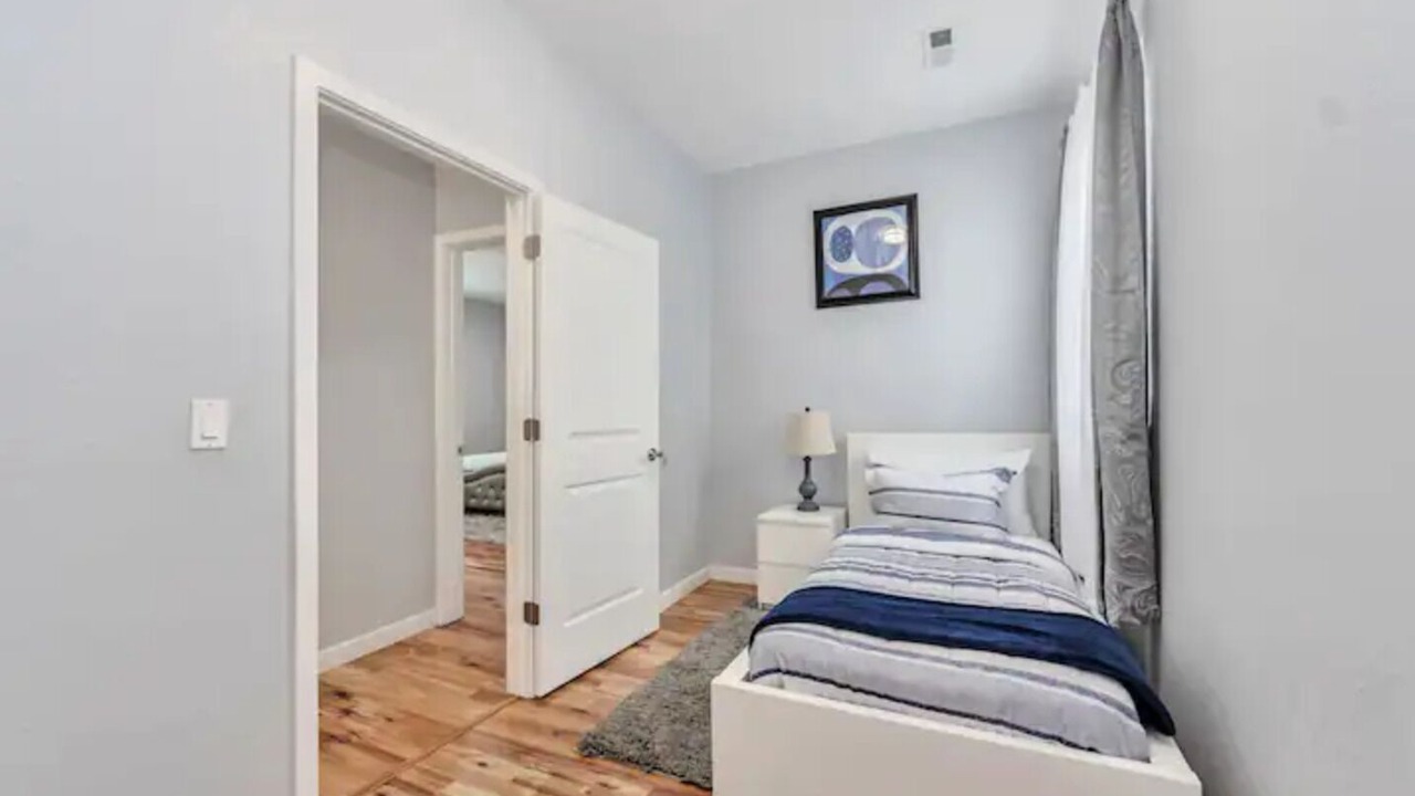 Photo of Bedroom in Aurora